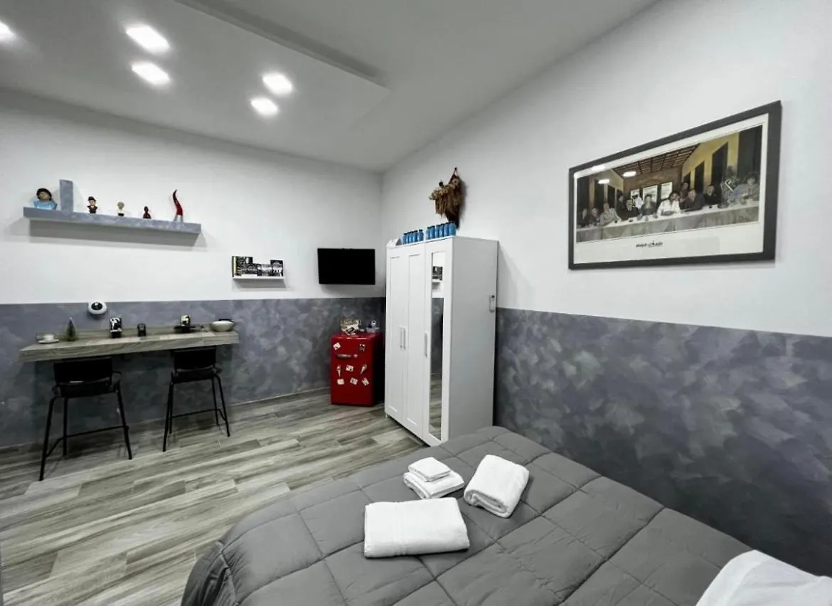 B&B Miraglia Naples Italy